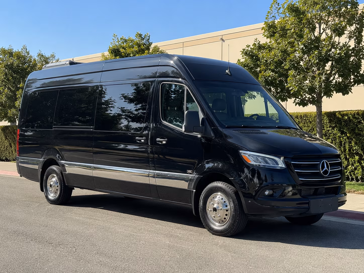 reserve transportation for your next airport transfer 5