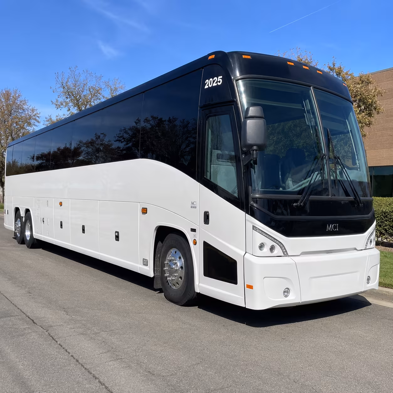 reserve transportation for your next wedding 1
