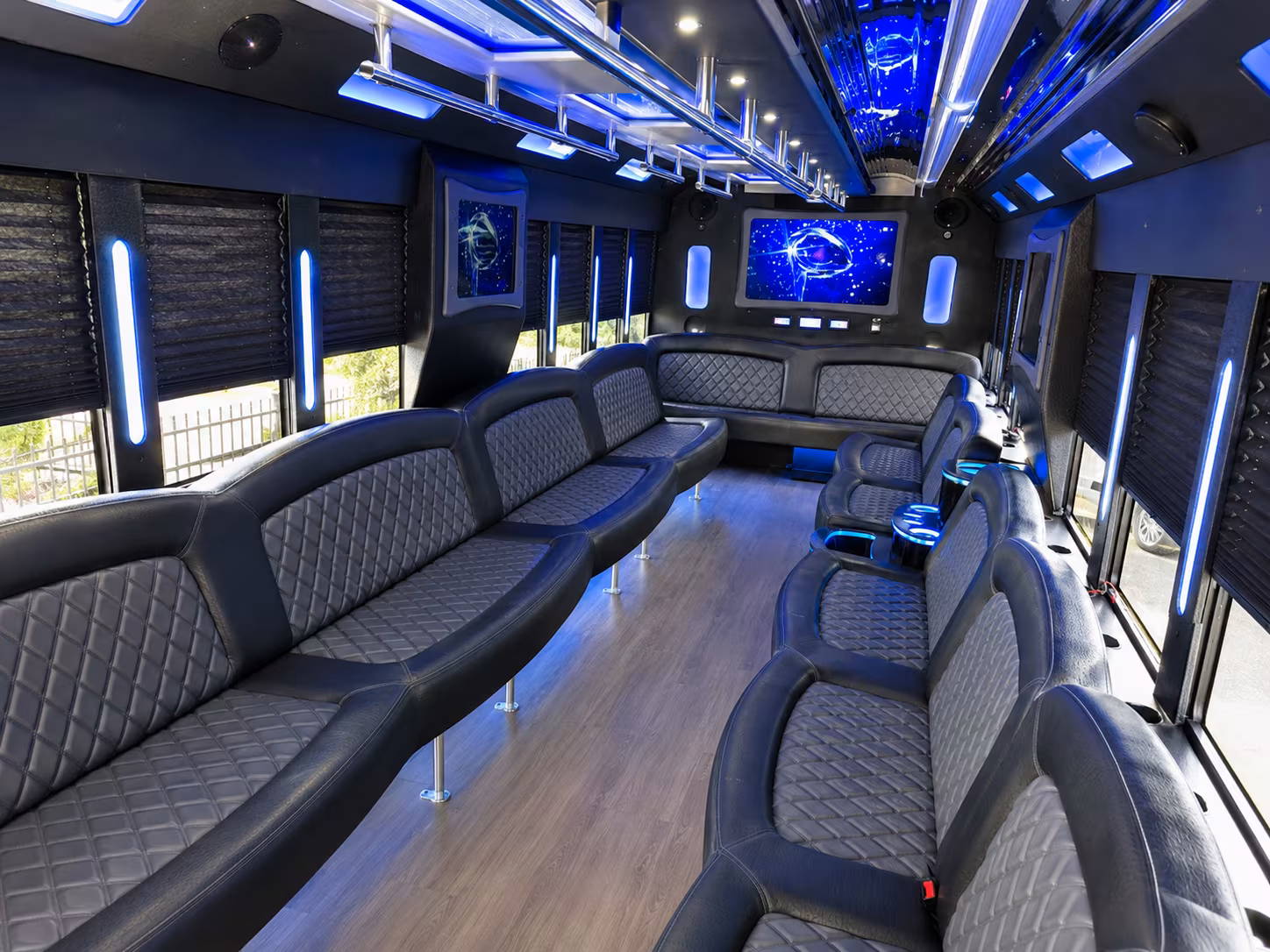 school field trip and group outing buses in pompano beach