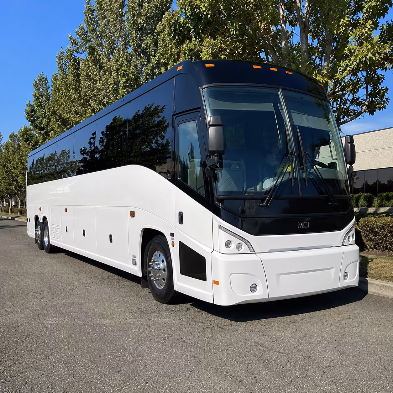 why rent using pompanobeachminibuscompany com